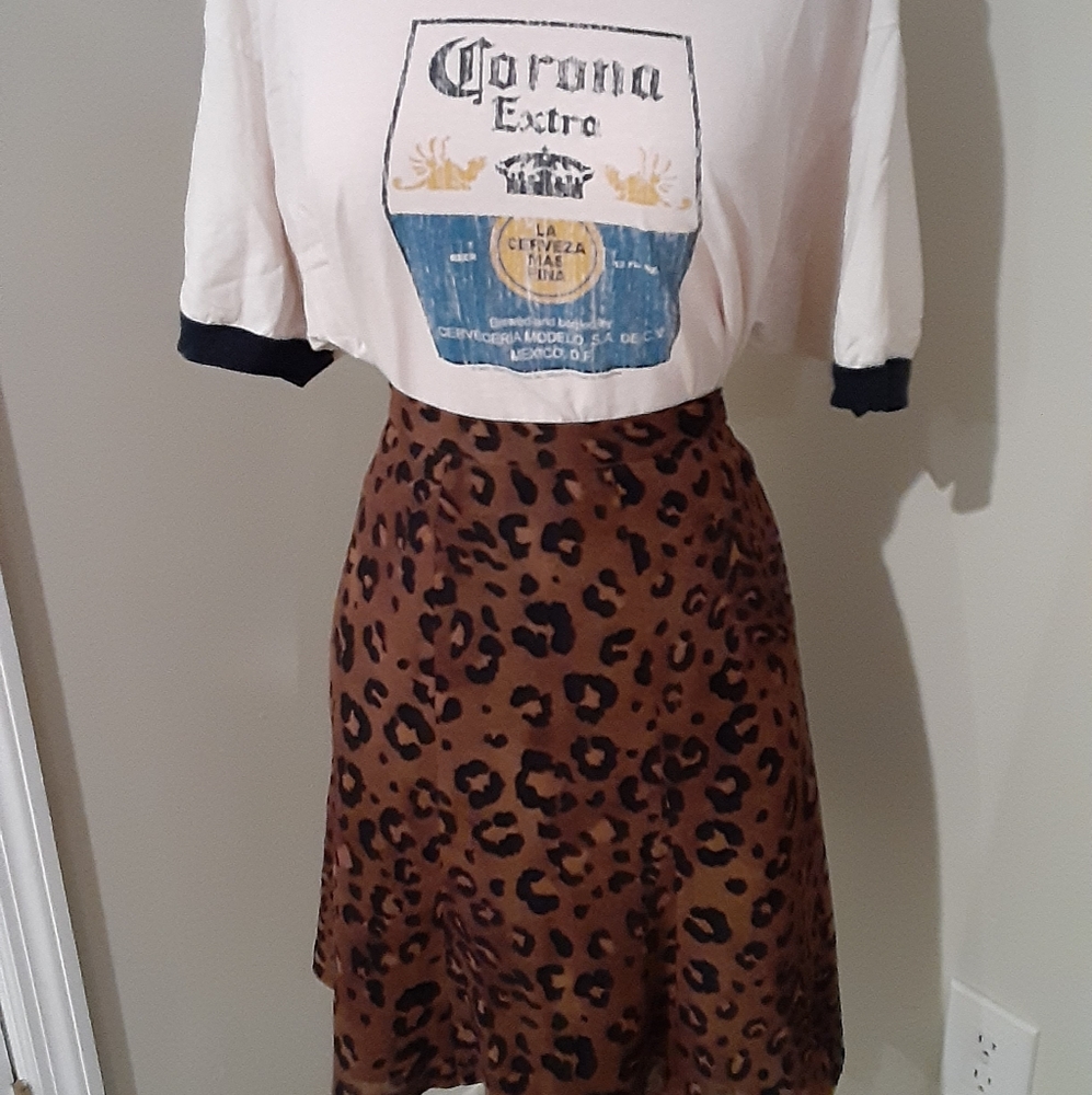 Leopard print skirt